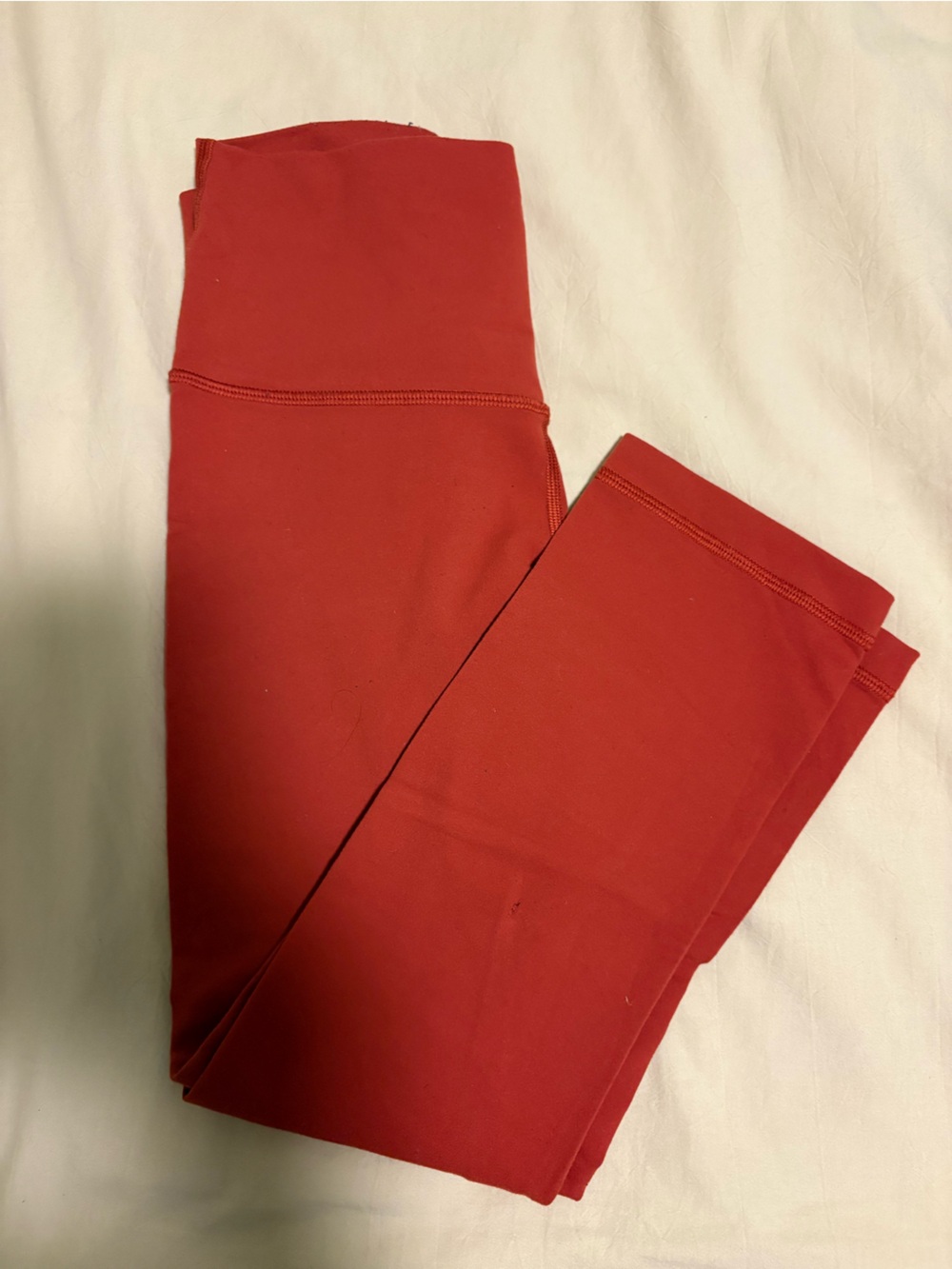 Lululemon Women’s small leggings, capri length